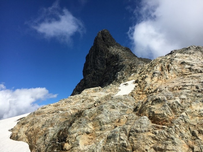 Confección de un Estudio de Caracterización y Guía de Manejo para Terreno Fiscal denominado Cerro Teta, ubicado en la comuna de Futaleufú. Provincia de Palena, Región de Los Lagos